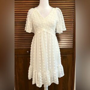 Jodifl Swiss Dot Smocked Off White Short Flutter Sleeve V-Neck Dress Size S